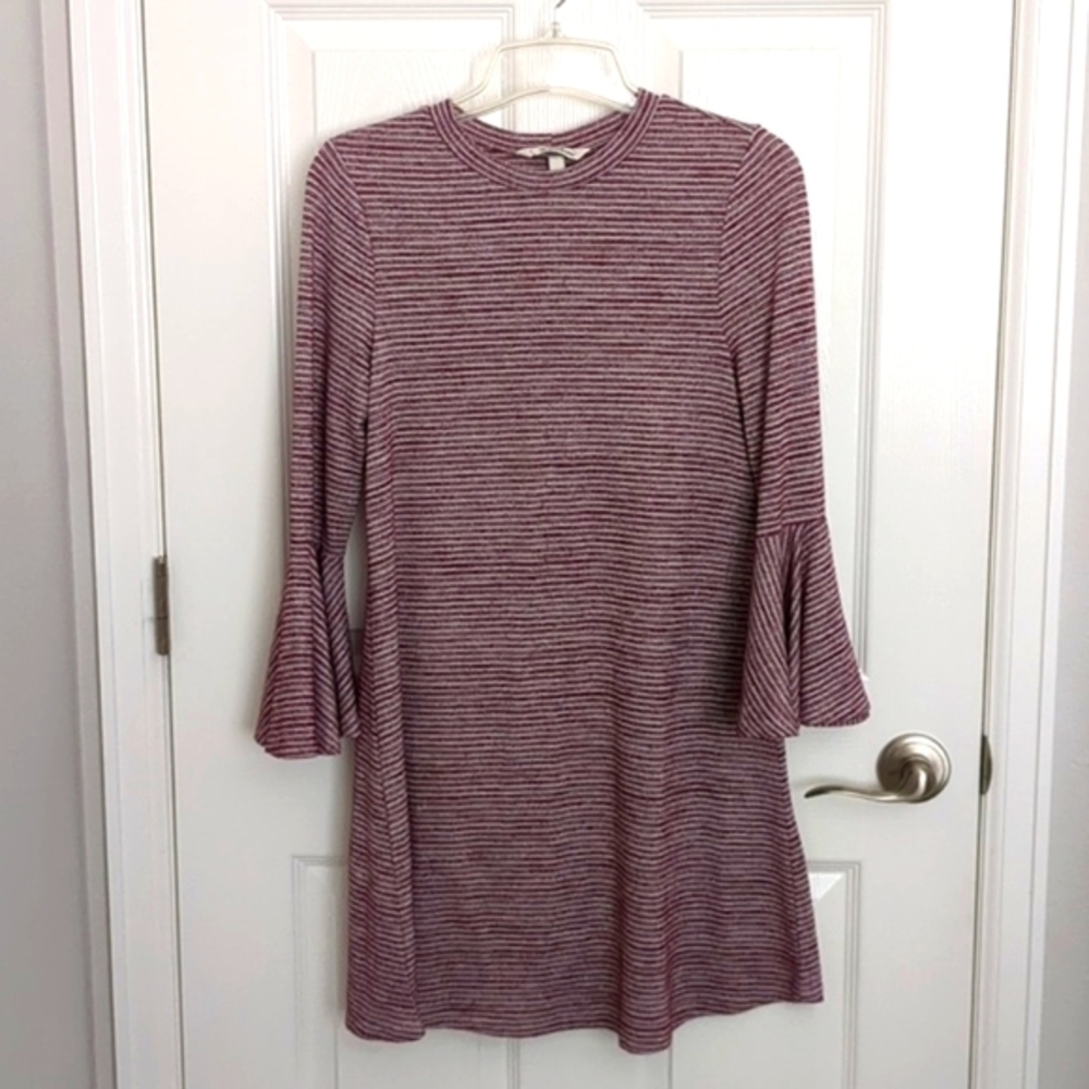 Speechless Lightweight Sweater Dress M